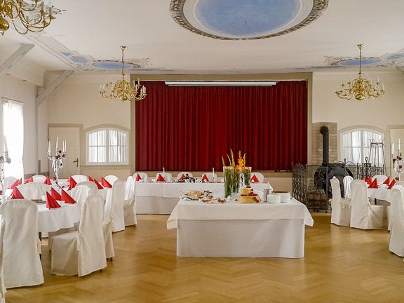 Ihre Feierlichkeiten im Gasthaus "Zum Engel" in Haßleben